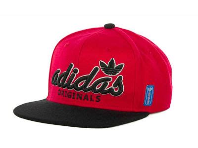 Adidas snapback lids